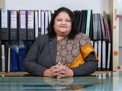 Mrs. Alpaben Pandya